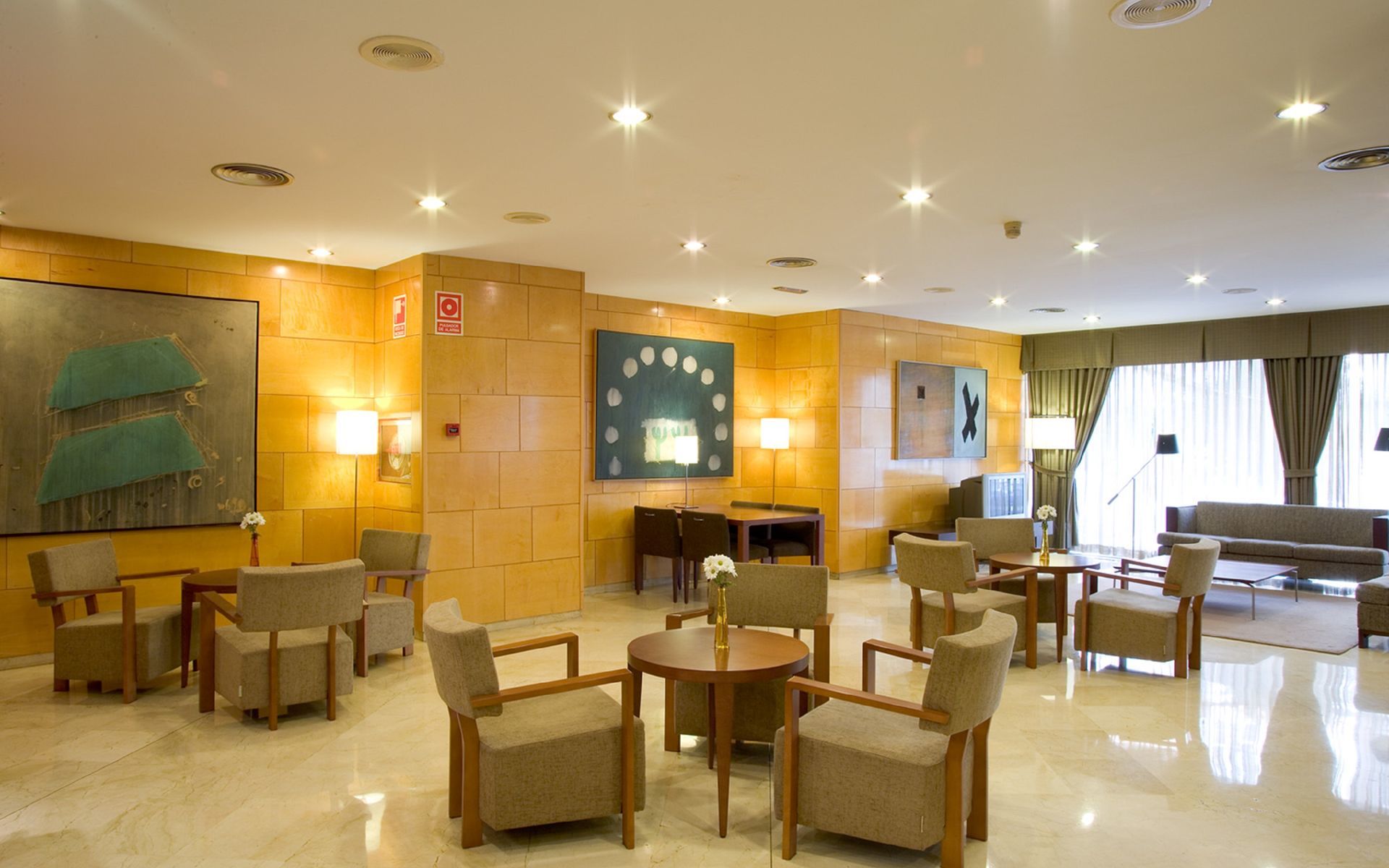 Hotel Nh Ciudad De Valenza Esterno foto