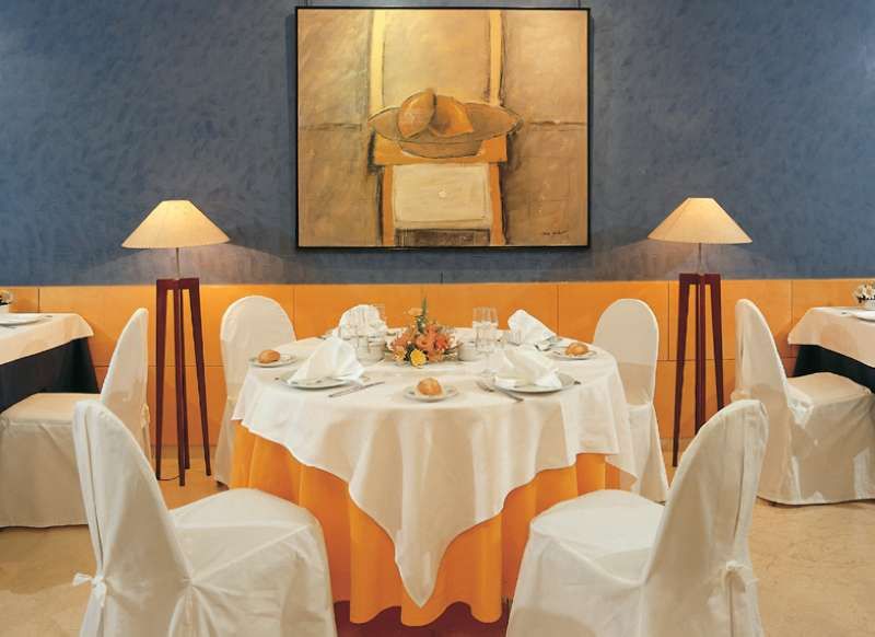 Hotel Nh Ciudad De Valenza Esterno foto