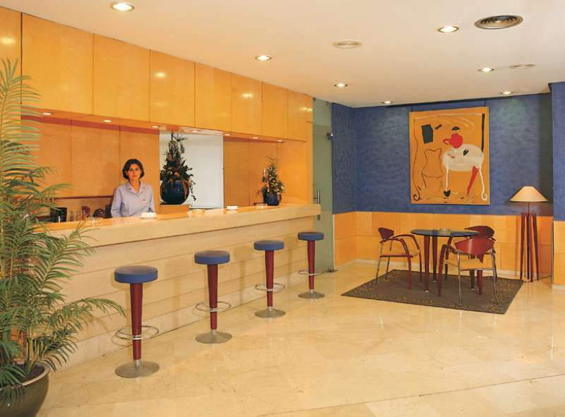 Hotel Nh Ciudad De Valenza Esterno foto