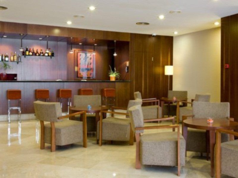Hotel Nh Ciudad De Valenza Esterno foto